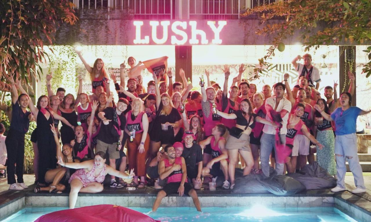 Lushy Hostel Canggu Exterior foto